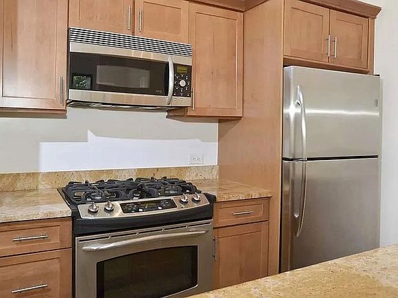 2nd image of 40 W 72nd St APT 65