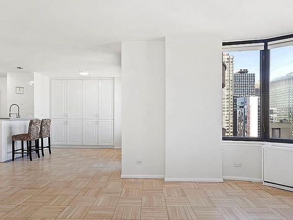 3rd image of 330 E 38th St APT 38I