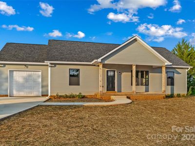 986 Tabor Rd, Olin, NC, 28660