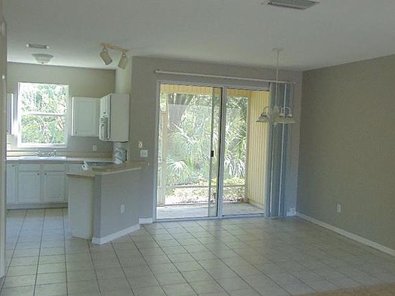 2nd image of 12302 Country White Cir