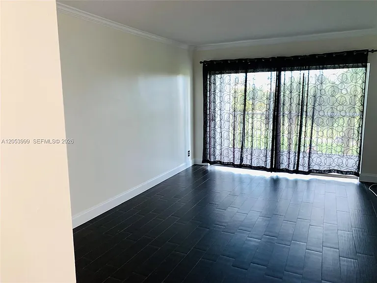 2850 N Palm Aire Dr #404 — Photo 11