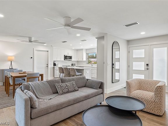 5th image of 1039 El Mar Ave