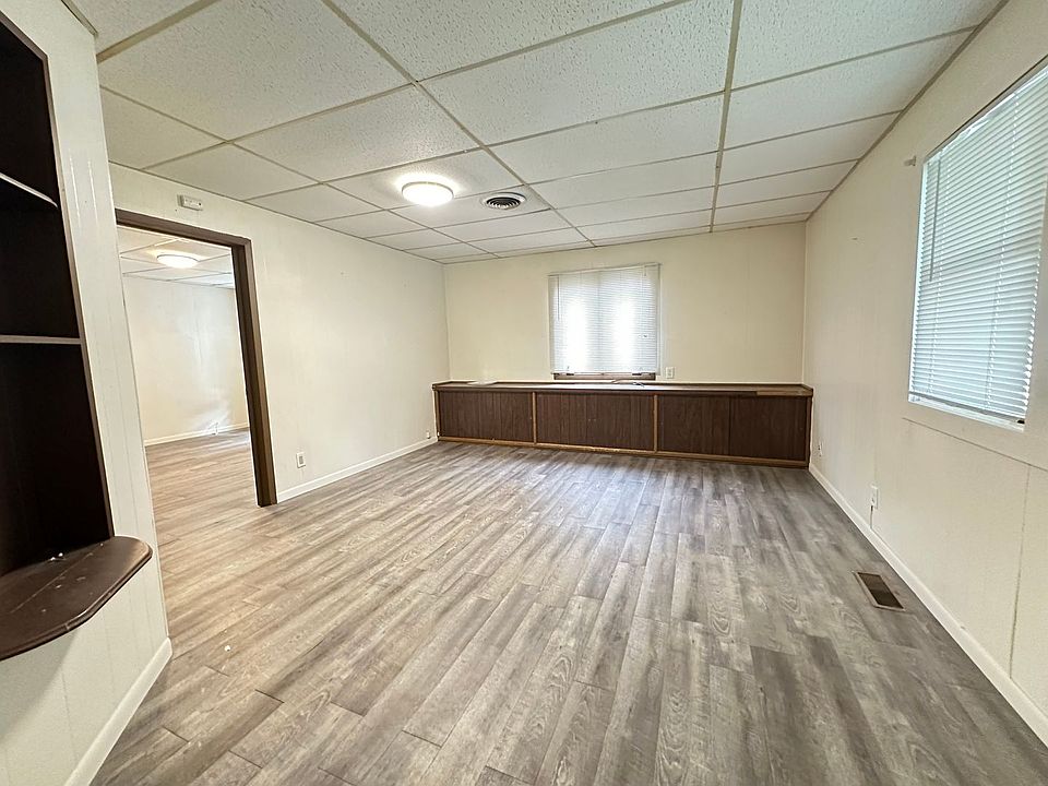 1st image of 1326 1st Ave N #3