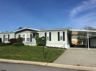 571 Miles Standish Dr, Buena, NJ 08310