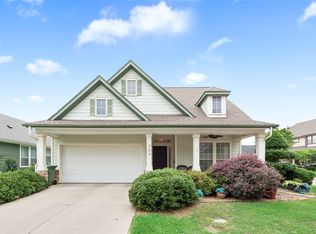 709 Creek Walk Pl, Arlington, TX 76015