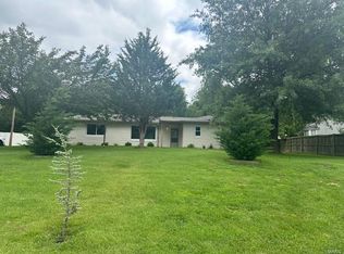 849 Forder Rd, Saint Louis, MO 63129