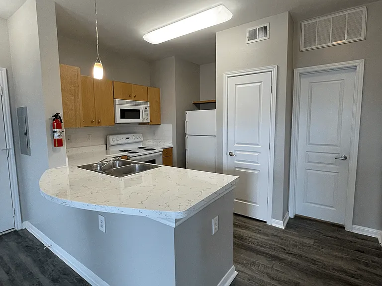 Wymberly Pointe — Photo 14