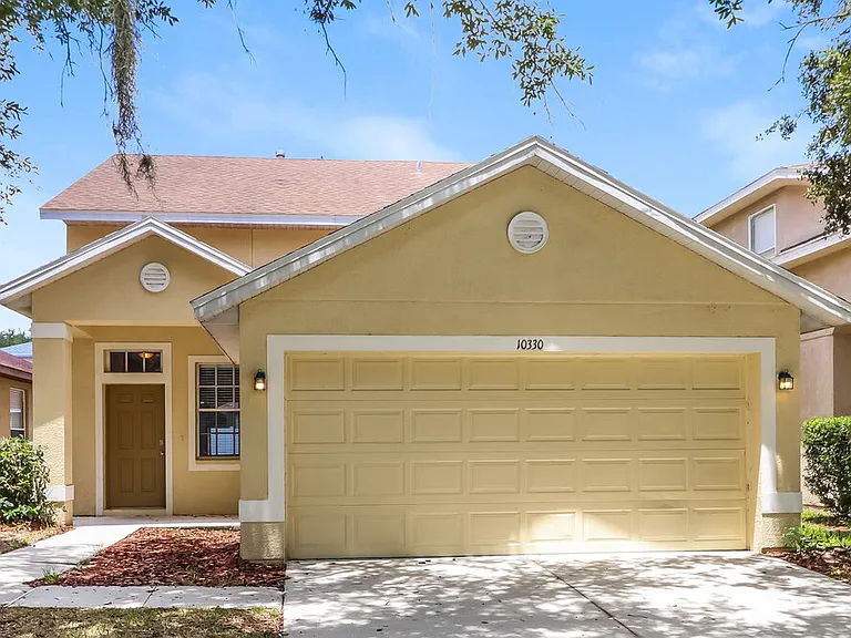 10330 Avelar Ridge Dr — Photo 1