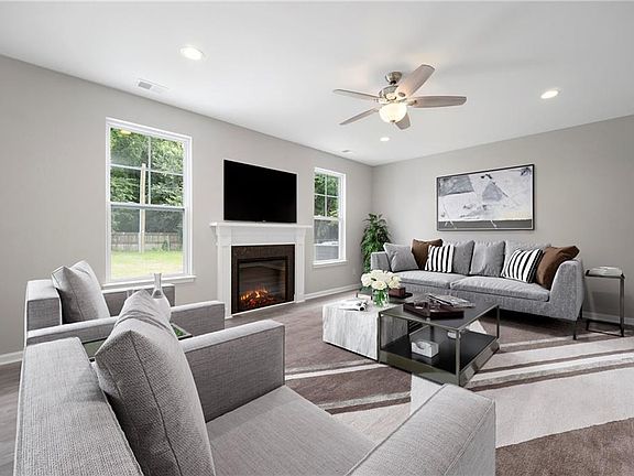 Similar Home Virtually Staged