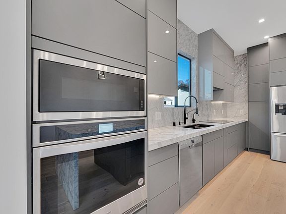 3rd image of 6370 E Tamarind St