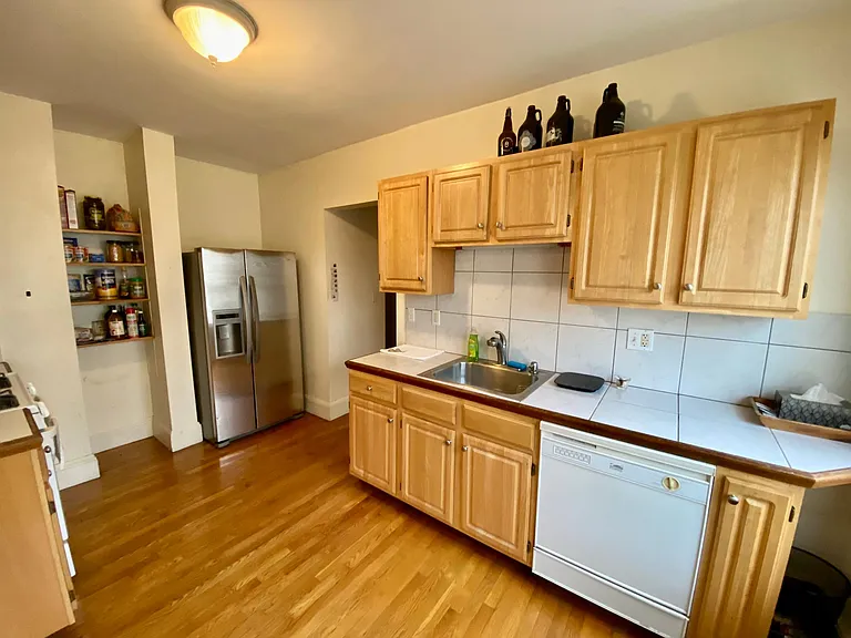 55 Brookley Rd #1R — Photo 8