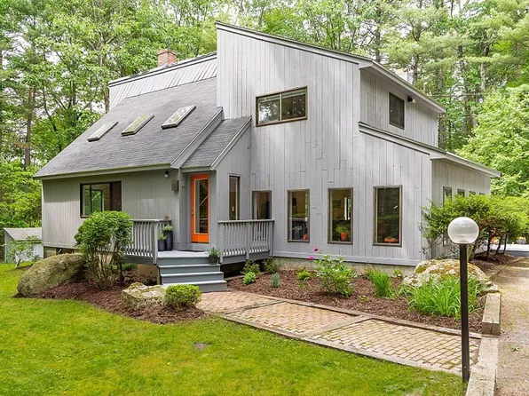309 Littleton Rd, Harvard, MA 01451