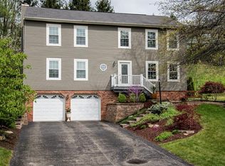 3027 Shawnee Ct, Gibsonia, PA 15044