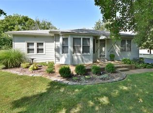 5011 Milburn Rd, Saint Louis, MO 63129