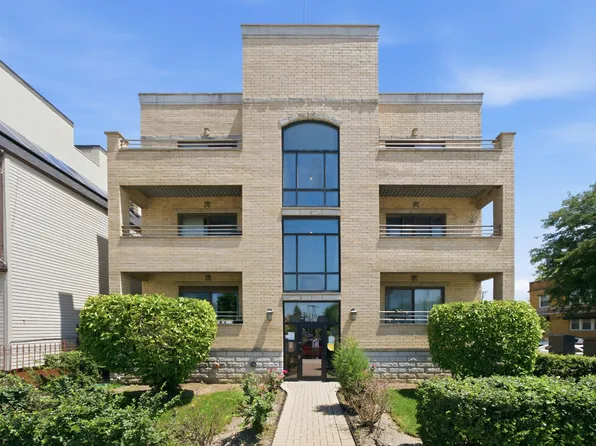 3801 N Kedzie Ave APT 3S, Chicago, IL 60618