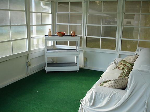 16 x 10 patio with screens and opening panels.