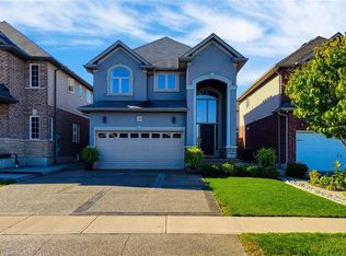 190 Bellagio Ave, Hamilton, ON L0R 1P0