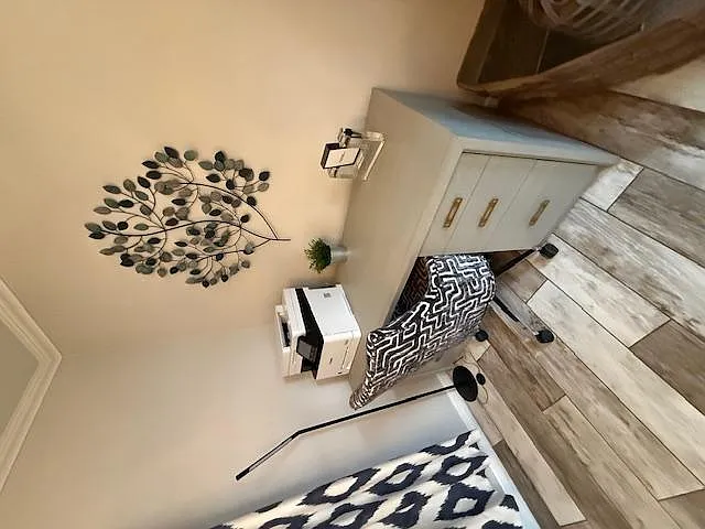 7734 E Minnezona Ave — Photo 5