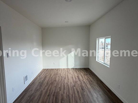 4th image of 265 S Skyline Dr #12