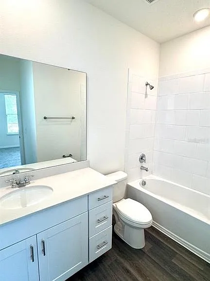 11170 E Bay St — Photo 17