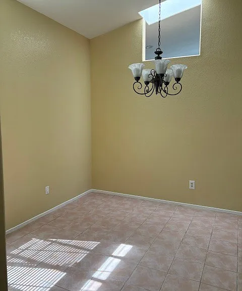804 Quintana Dr — Photo 23
