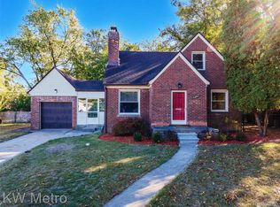 18469 Westland Ave, Southfield, MI 48075