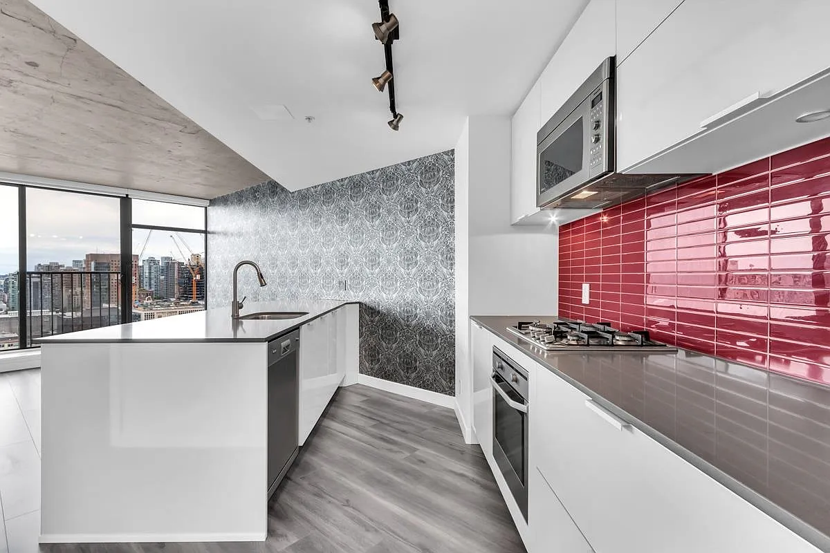 1 bed, 654 sqft, $2,750 — Photo 2