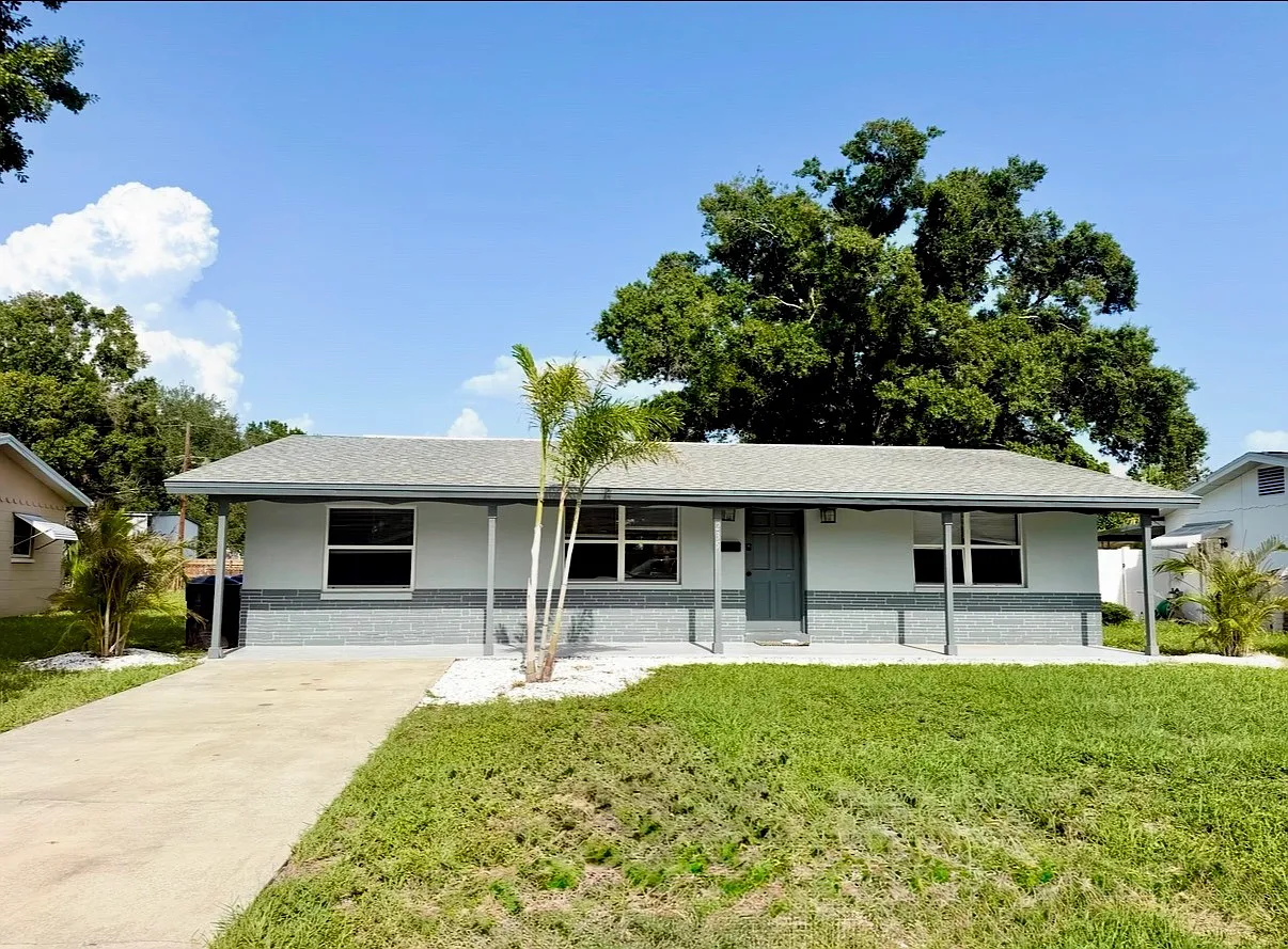 3 bed, 1260 sqft, $2,750 — Photo 1
