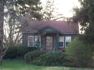 4390 Columbia Rd, North Olmsted, OH 44070