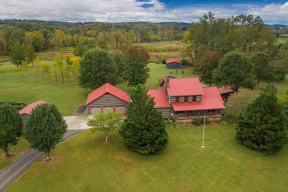 1st image of 16 Homestead Dr