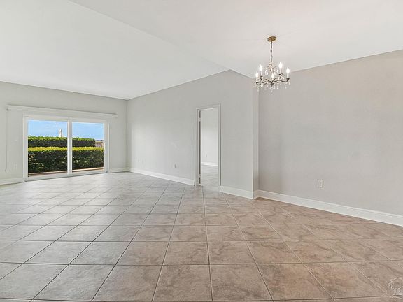 5th image of 615 Bayshore Dr APT 102