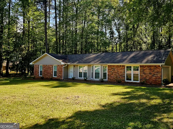 191 Moccasin Trl, Lagrange, GA 30241