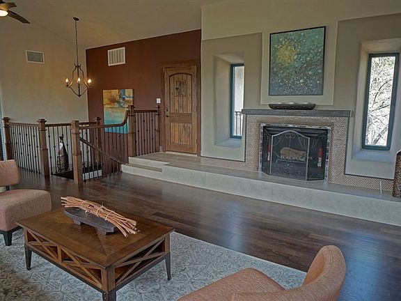 4th image of 22243 Cass Ave