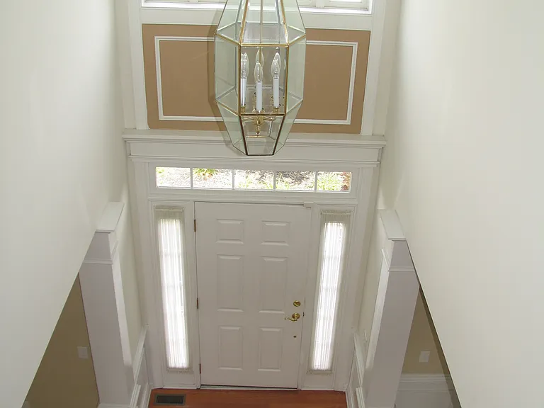 2812 River Willow Dr — Photo 2