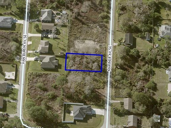 3rd image of 1351 Mariner Ave SE