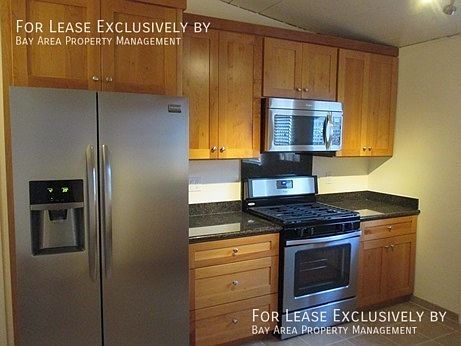 2nd image of 818 Live Oak Ave #A