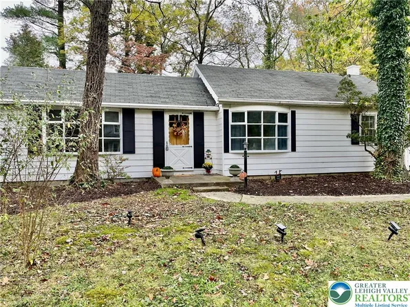 1112 Moser Rd, Danielsville, PA 18038