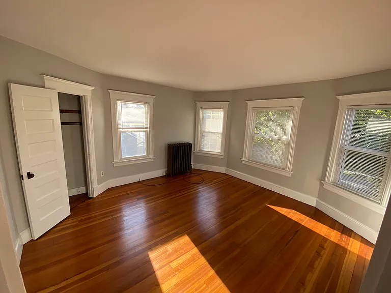 23 Burr St #2 — Photo 3