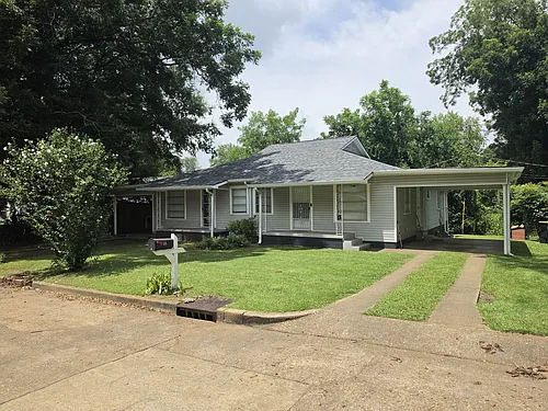204 E Spring St #A Photo 1