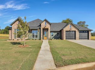 17560 Sugar Bluff Ln, Flint, TX 75762