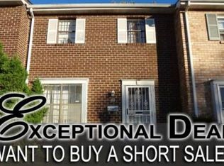 7 Top View Ct, Windsor Mill, MD 21244