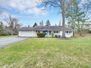 384 New Vernon Rd, Middletown, NY 10940