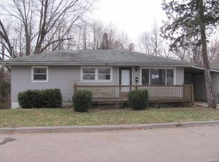 2611 Powhattan St, Alton, IL 62002