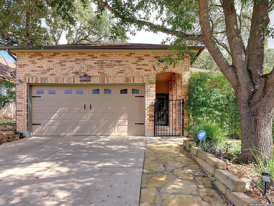 1st image of 9563 WICKLOW DR