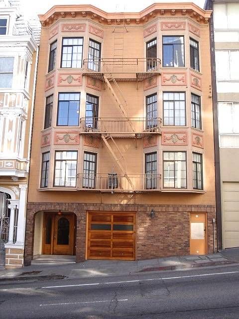 1st image of 1755 Pine St APT 4