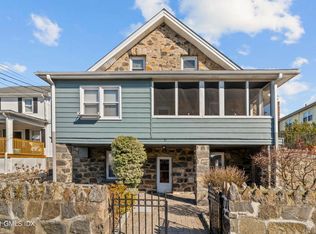 21 Alexander St #1, Greenwich, CT 06830