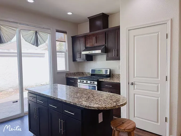 3275 Milton Jenson Way — Photo 15