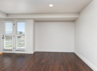 1232 S Regal View Dr, Saratoga Springs, UT 84045