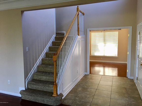 2nd image of 11152 Castlemain Cir S