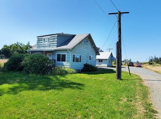 22667 Gunderson Rd, Mount Vernon, WA 98273